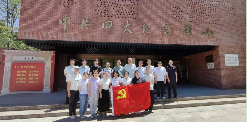 观展明纪守初心，笃行不怠铸党魂——青训中心开展“七一”主题党日活动